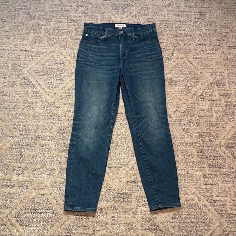 Lucky Brand Women's Medium-Dark Blue Straight Leg High Rise Skinny Jeans 10/30